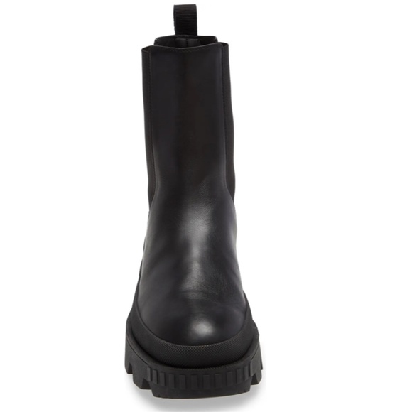 NWT $825 Moncler Coralyne Chelsea Boot (Women) in Black - size 41 EU / 11 US! - Picture 4 of 6